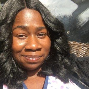 Meet your Posher, Candace